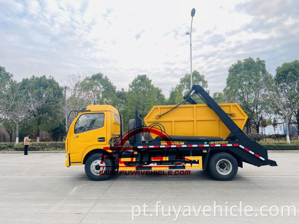 Dongfeng Skip Loader Truck 4